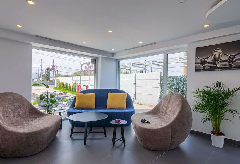 בית מלון כפרי Ibis Styles Bucharest Airport