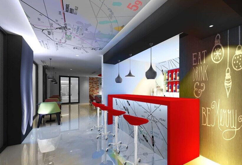 בית מלון כפרי Ibis Styles Bucharest Airport