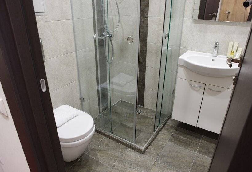 בית מלון כפרי Kanna