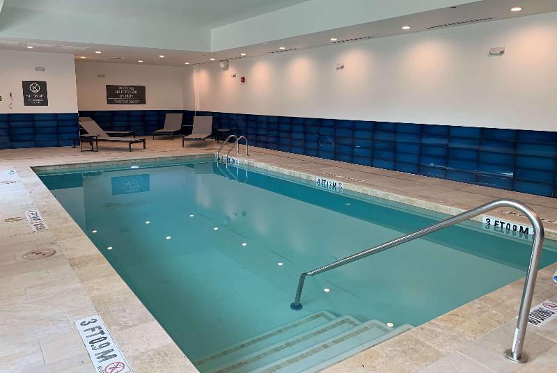 בית מלון כפרי La Quinta Inn & Suites By Wyndham Texas City I 45