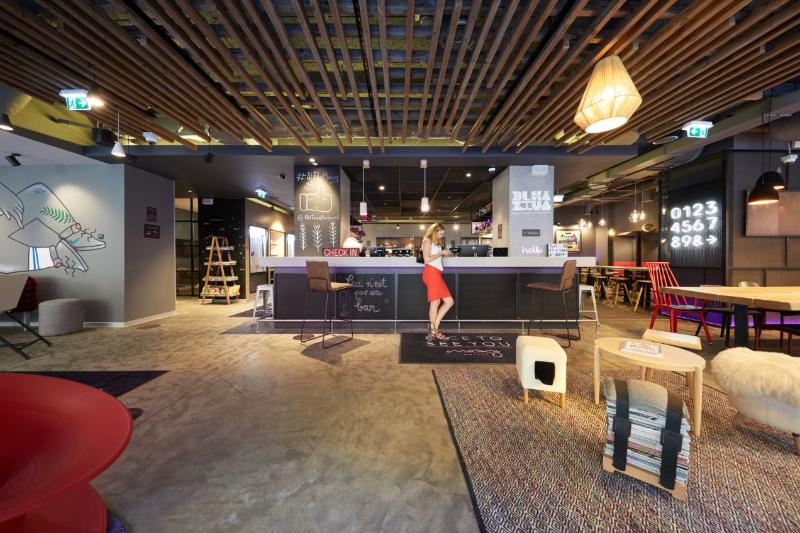 هتل Moxy Bucharest Old Town
