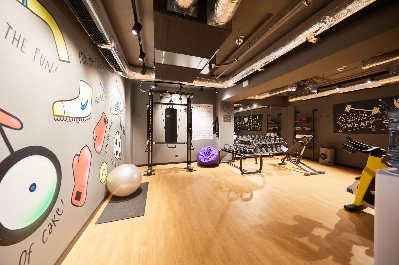 هتل Moxy Bucharest Old Town