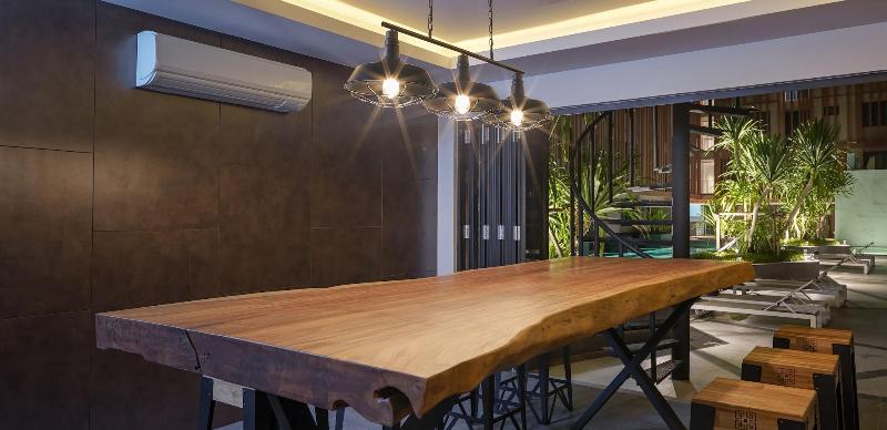 Prime Town   Posh & Port Hotel Phuket