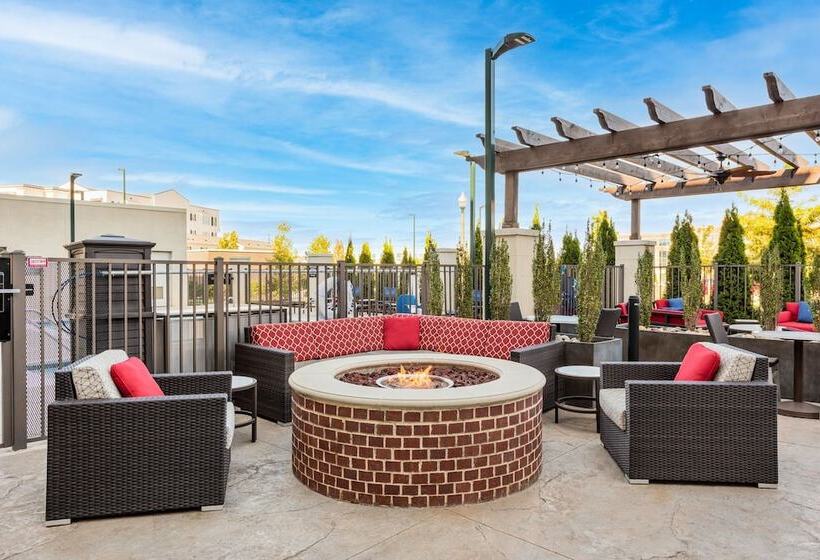 בית מלון כפרי Residence Inn Franklin Berry Farms