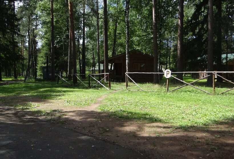 هتل Silent Forest Campsite