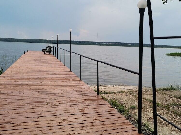 هتل Silent Forest Campsite