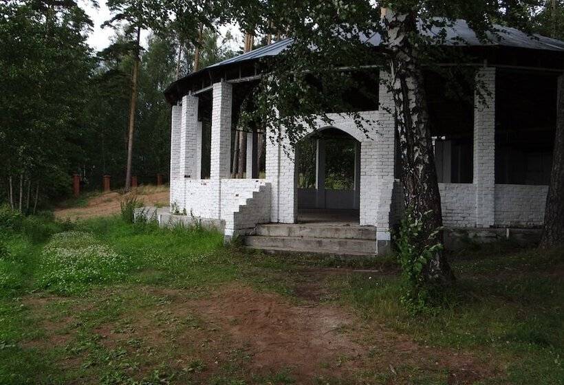 هتل Silent Forest Campsite