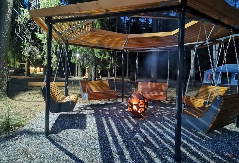 هتل Silent Forest Campsite