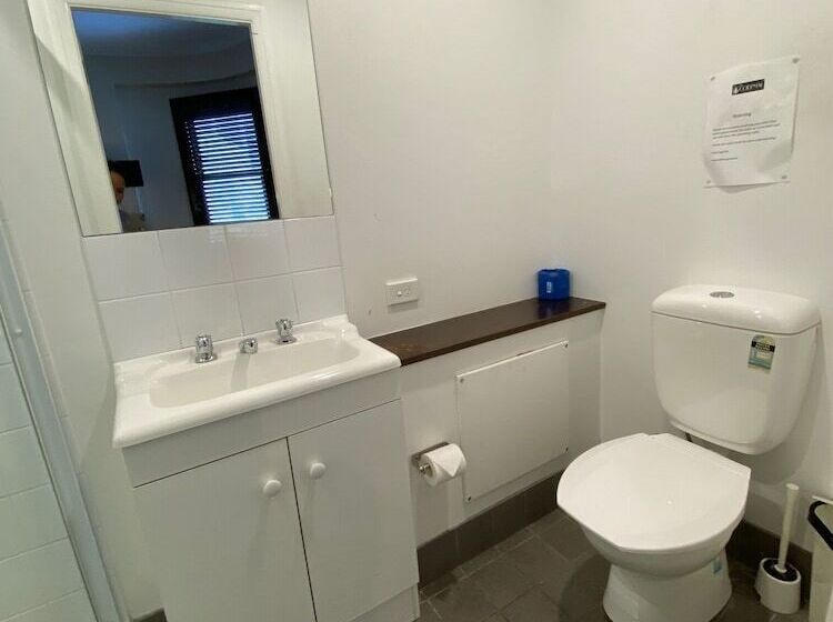 هتل The Occidental