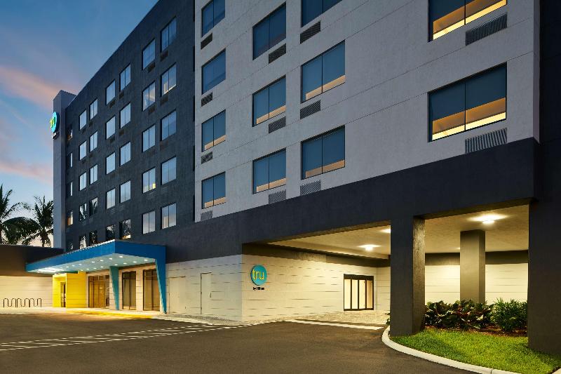 هتل Tru By Hilton Ft. Lauderdale Airport
