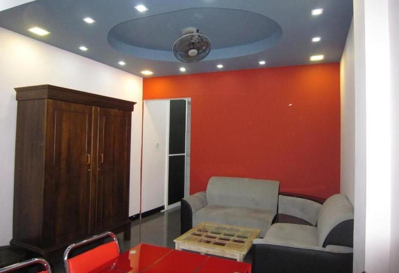 Отель Yoho Royal Mount Residence