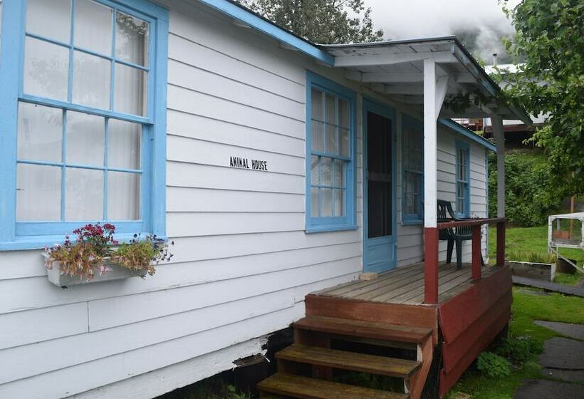 호텔 Zachar Bay Lodge Inc