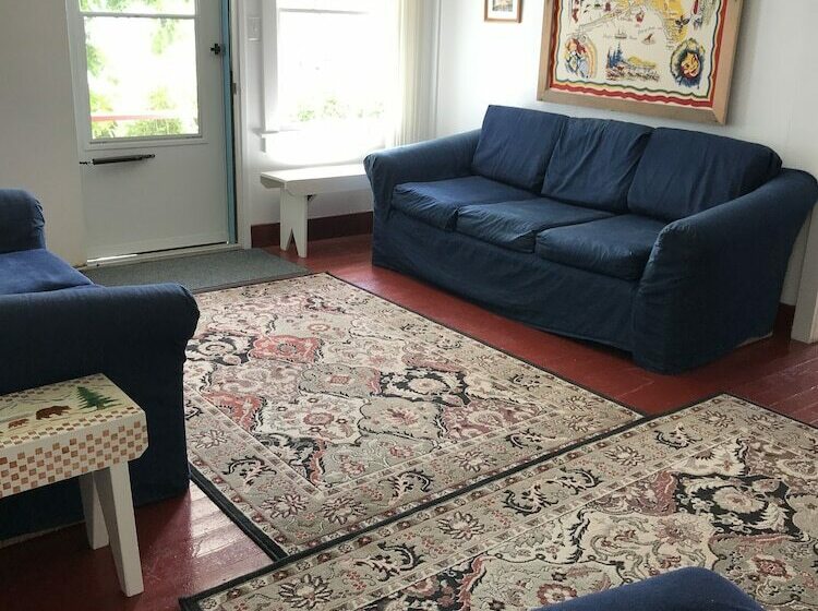 호텔 Zachar Bay Lodge Inc