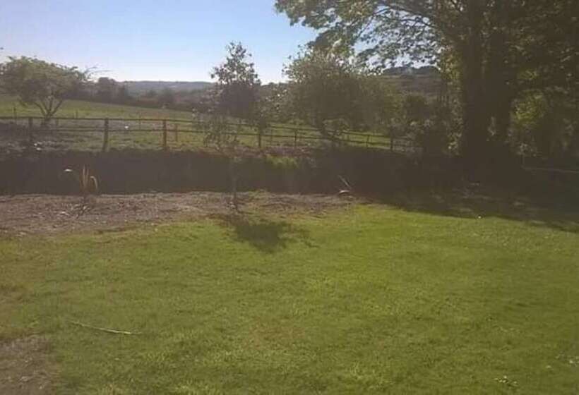 Lovely 3 Bed Annex Located On A Working Farm