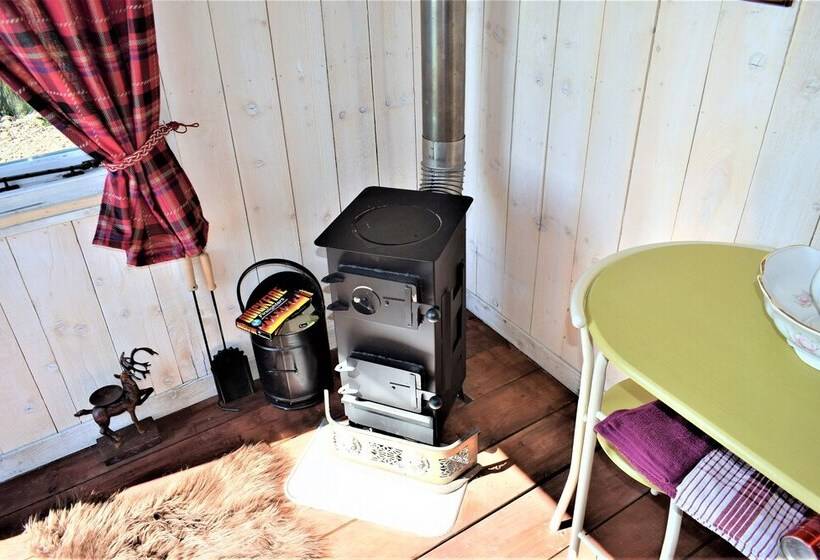 Meadow Shepherds Hut