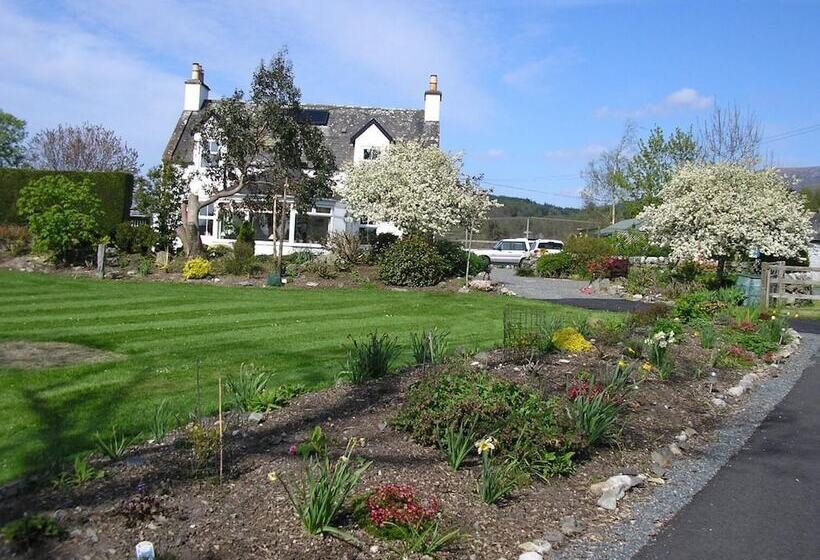 Muirfad Farm House B&b