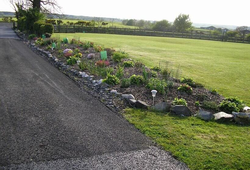 Muirfad Farm House B&b