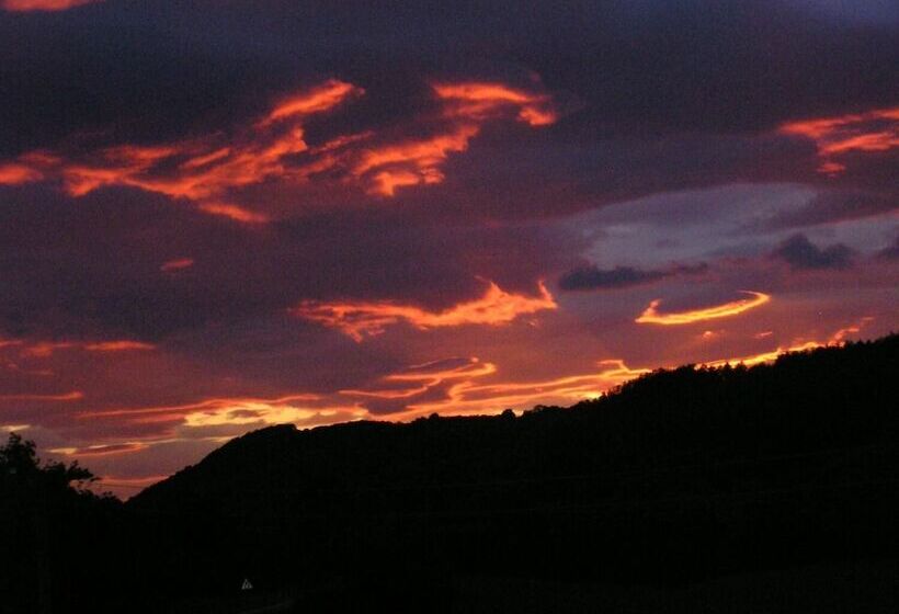 Muirfad Farm House B&b