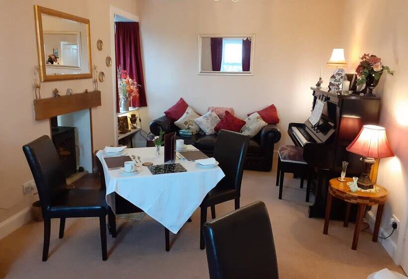 Muirfad Farm House B&b