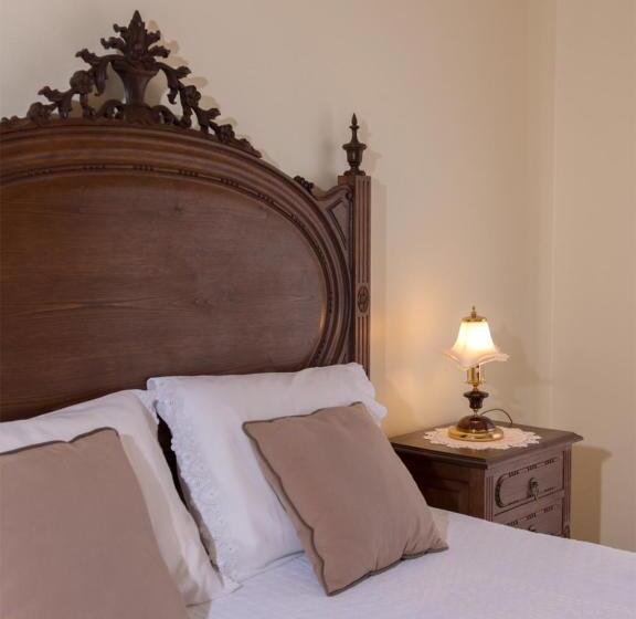 بنسيون Alojamento Correia