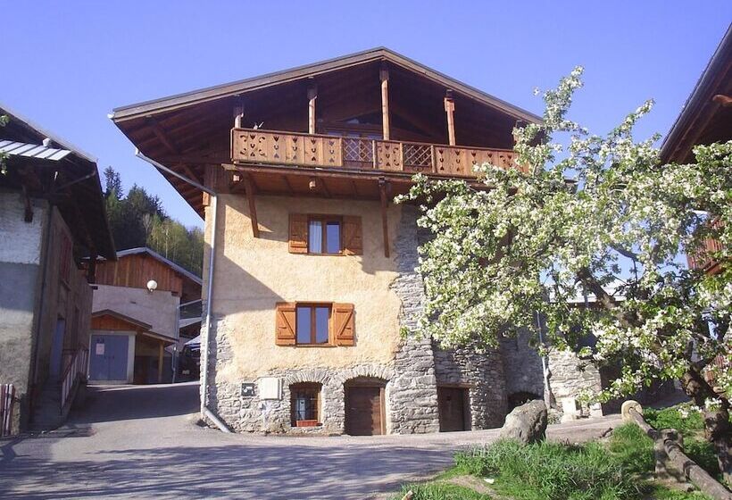 פנסיון B&b   La Portette