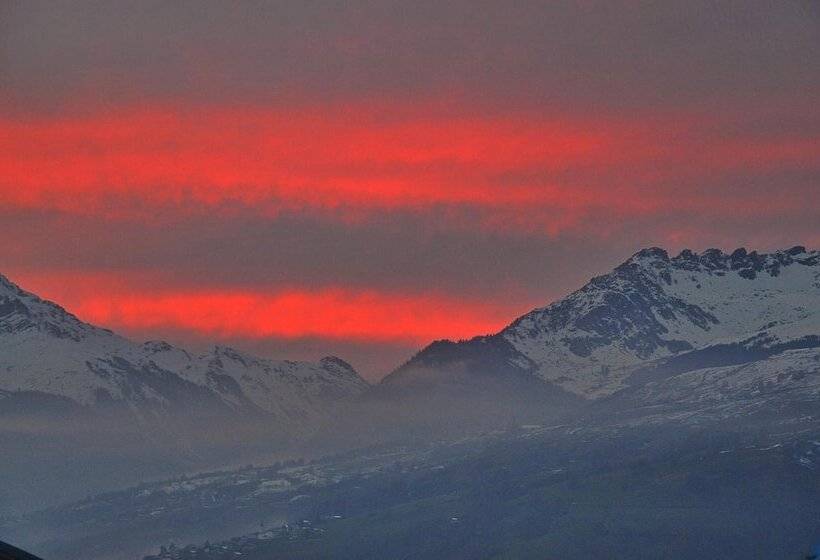 פנסיון B&b   La Portette