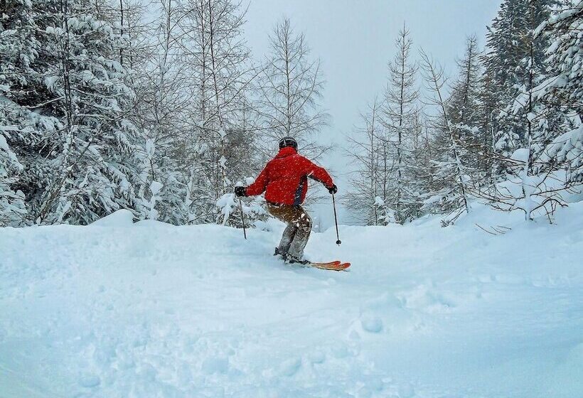 פנסיון B&b   La Portette