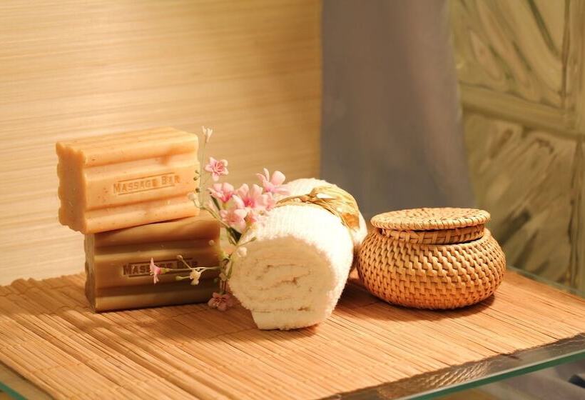 膳宿费 Blacksheep Village Igloo