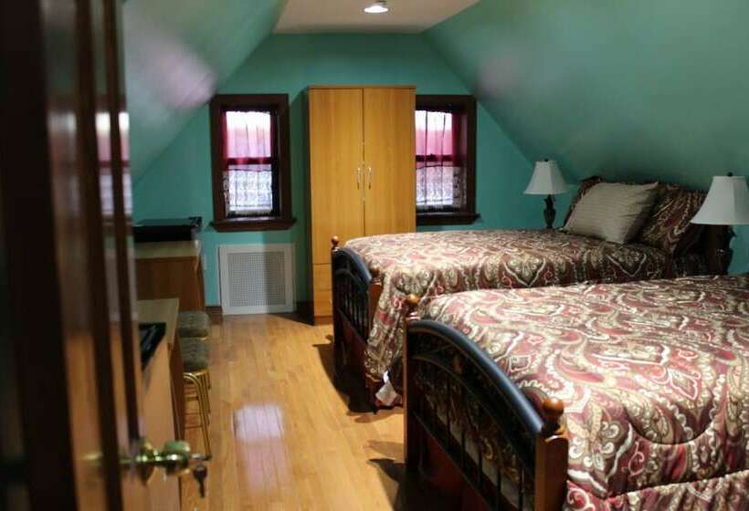 פנסיון East 42nd Mansion