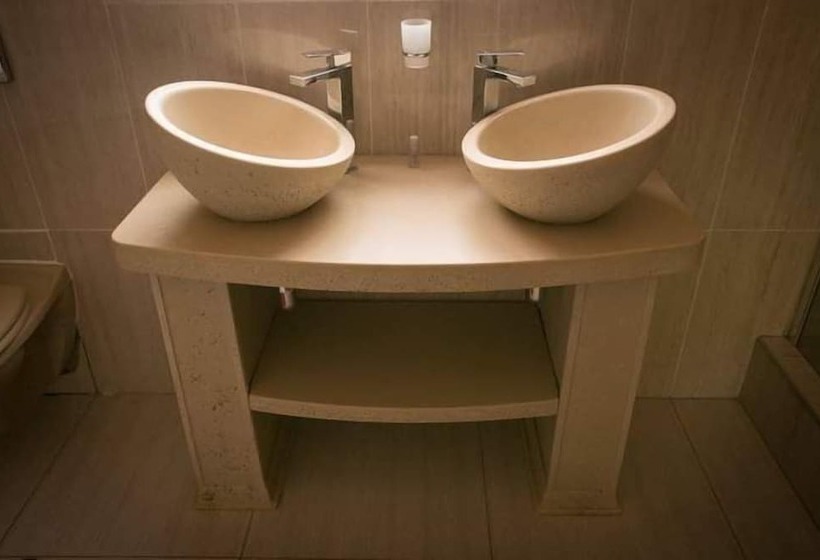 פנסיון Ein Gedi Premier Lodge