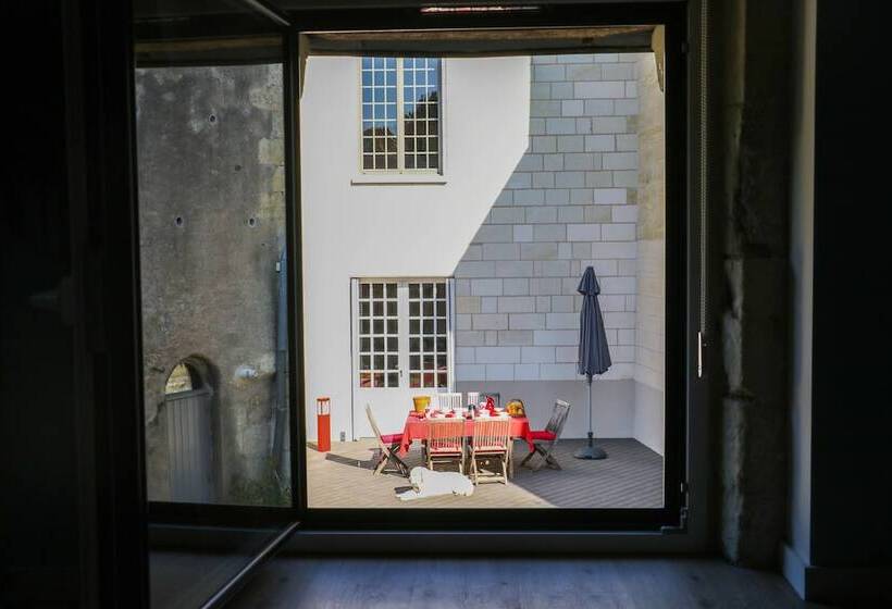 Пансион Les Voies Blanches