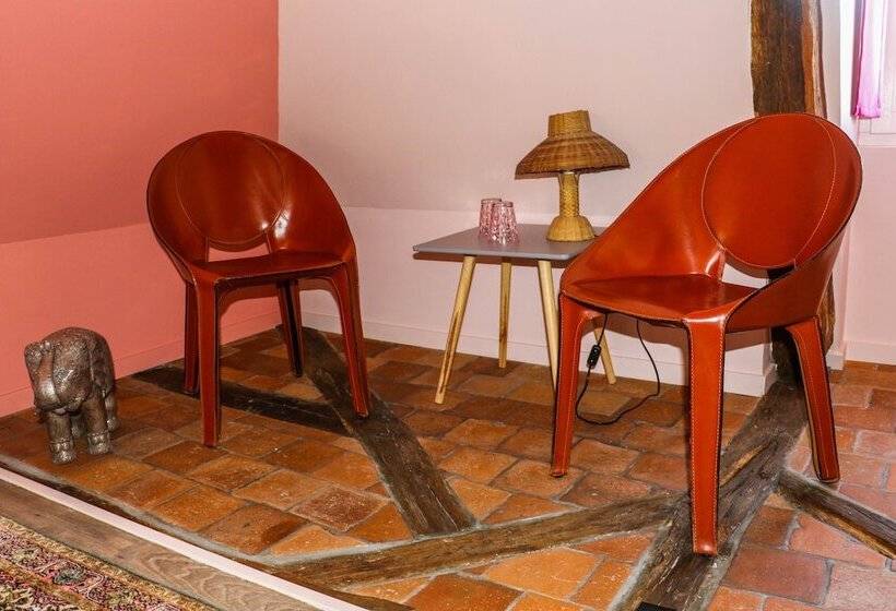 Пансион Les Voies Blanches