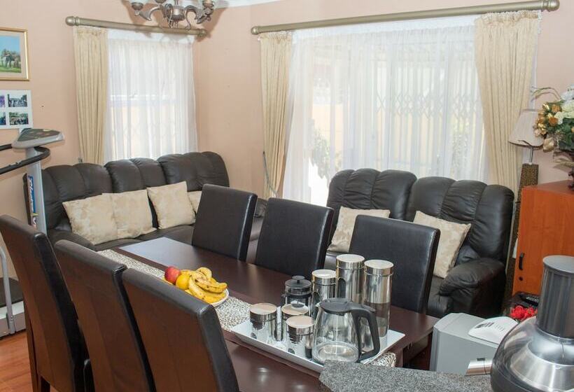 Пансион Onyx On Sycamore