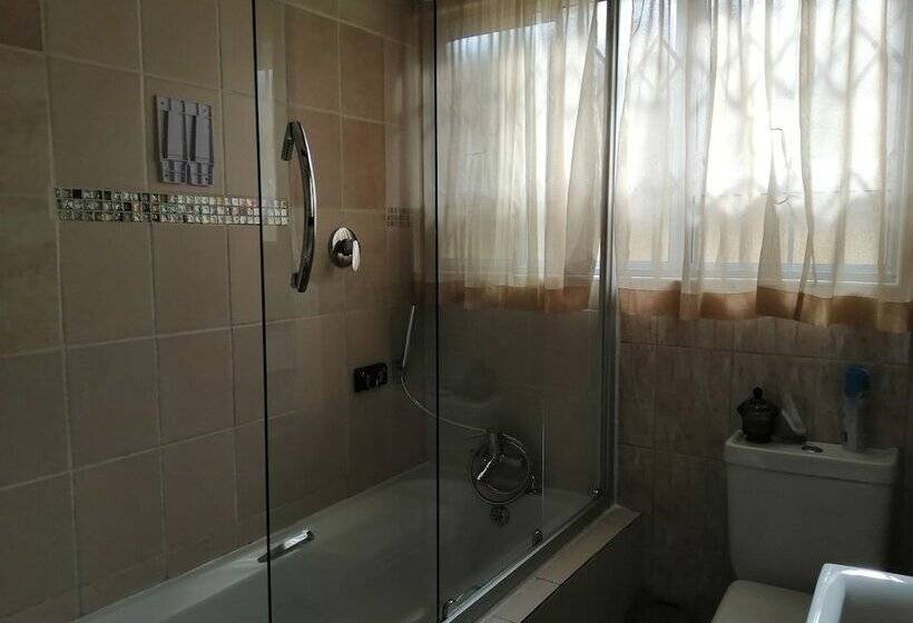 Пансион Onyx On Sycamore