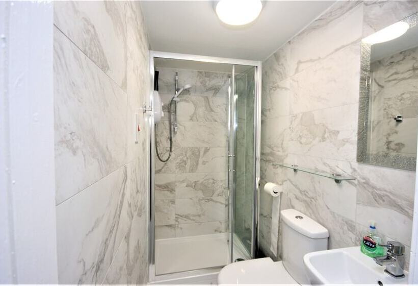 膳宿费 Parfett Guest House