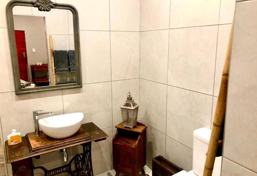 펜션 Rooibos Retreat