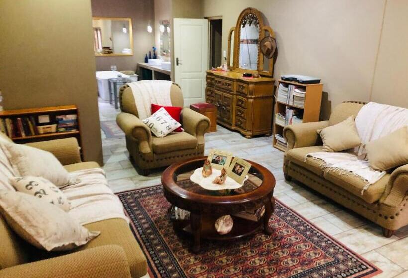 펜션 Rooibos Retreat