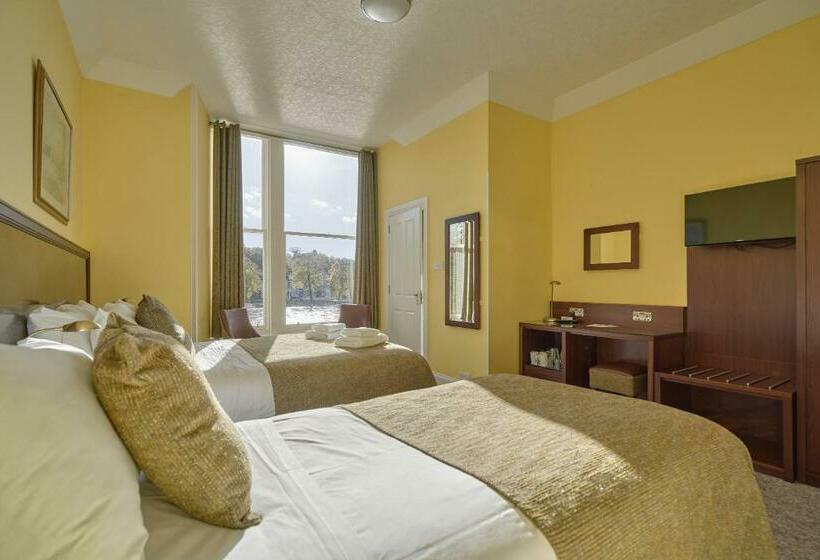 بنسيون Strathness House