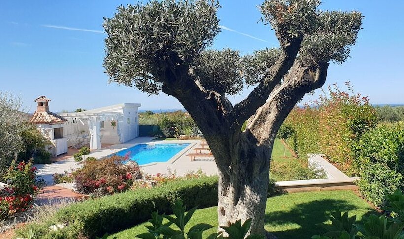 פנסיון Villa Anamarija