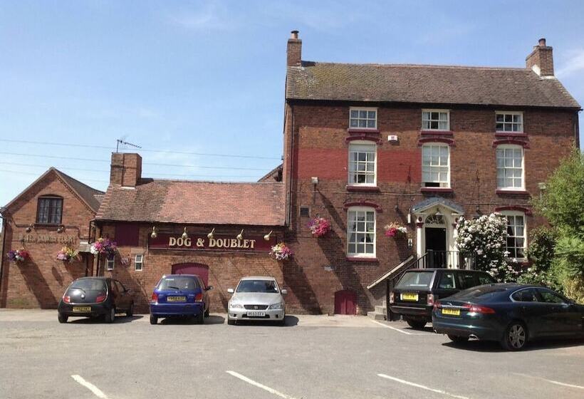 The Dog & Doublet Inn