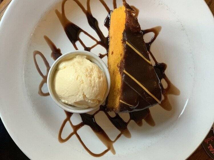 The Dog & Doublet Inn