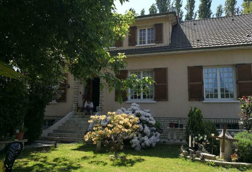 Bed and Breakfast Au Jardin Fleuri