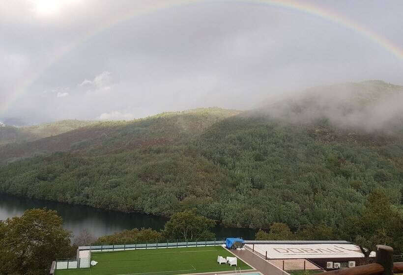 호텔 Dobau Village