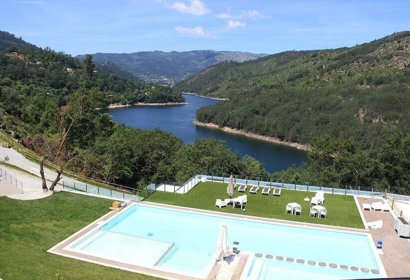 호텔 Dobau Village