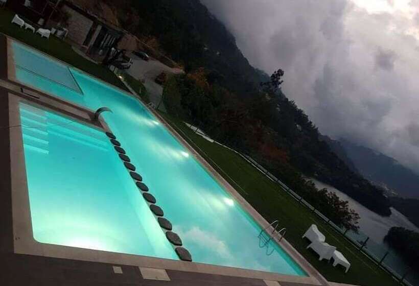 호텔 Dobau Village