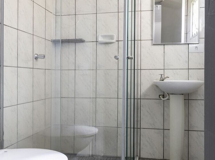 בית מלון כפרי Dos Nobres