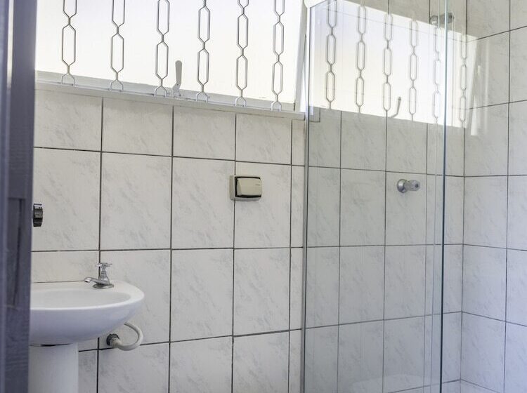 בית מלון כפרי Dos Nobres