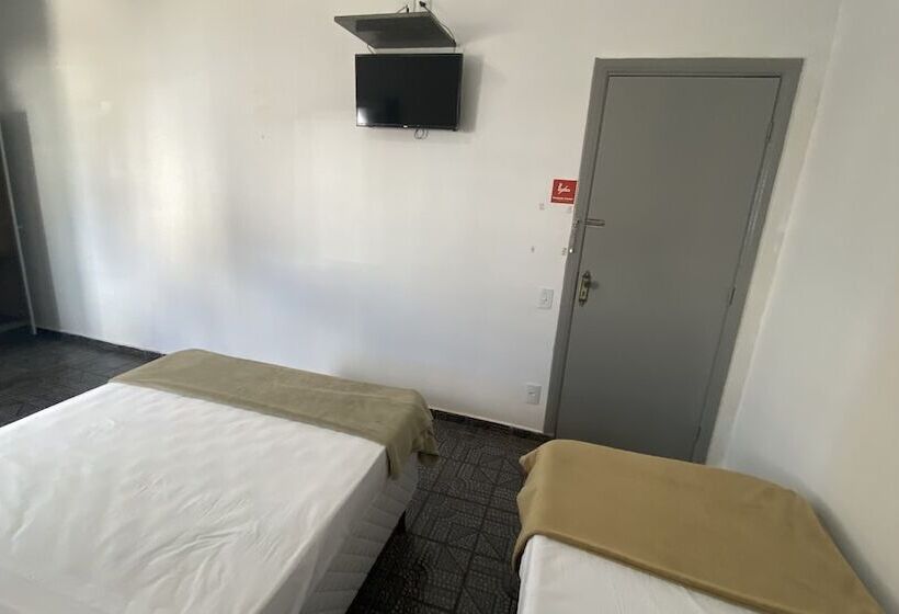 בית מלון כפרי Dos Nobres