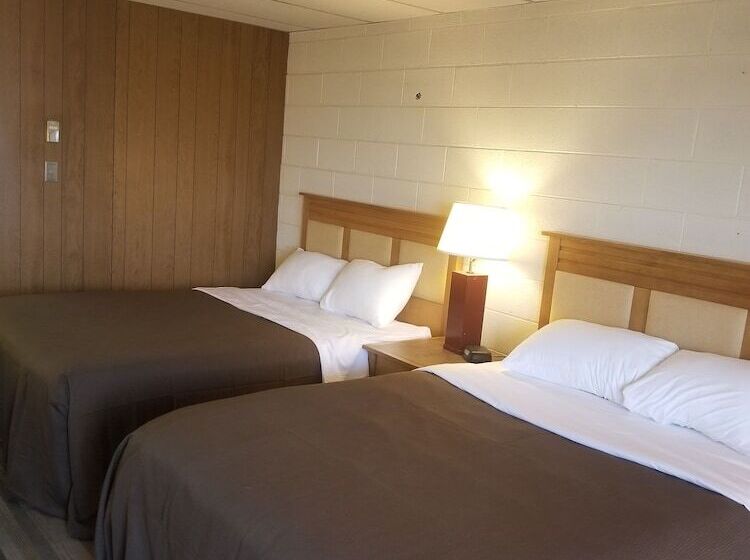 فندق First Interstate Inn