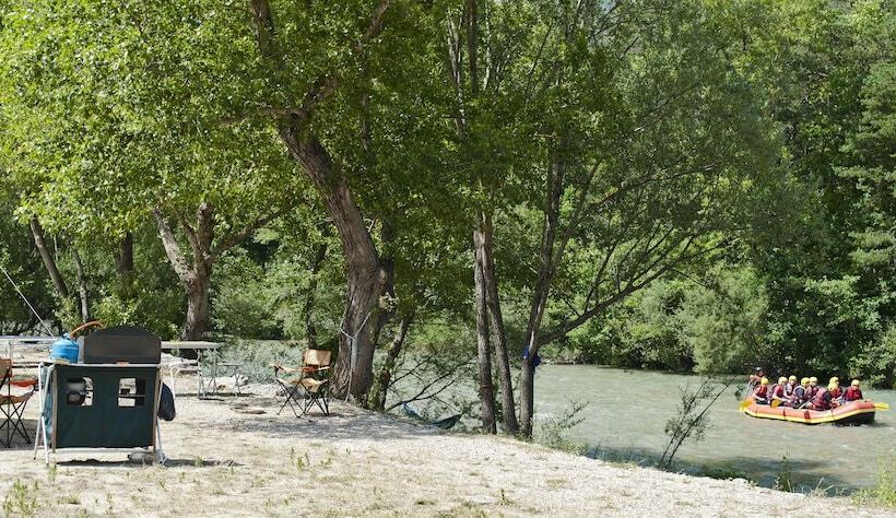 فندق Huttopia Gorges Du Verdon